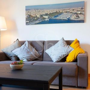 Appartement à 2 Chambres à Coucher
