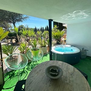 Appart-One Terrasse Jacuzzi Parking