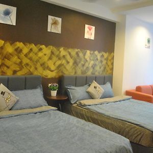 Appartement à 3 Chambres à Coucher