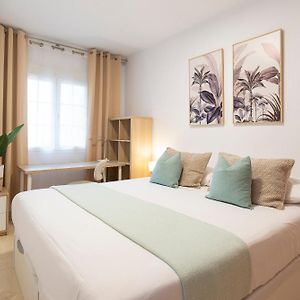 Appartement à 3 Chambres à Coucher