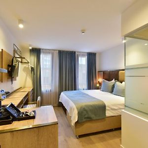 Chambre Petite Simple