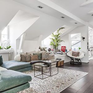 Appartement à 2 Chambres à Coucher