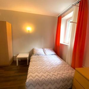 Comfortable Apartment In Old Town