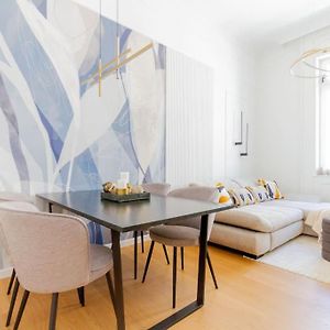 Harmonic Apartment In Bem Square