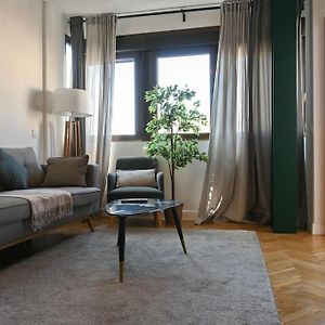 For You Rentals Apartamento Temporal Centrico De Dos Dormitorios Sil2