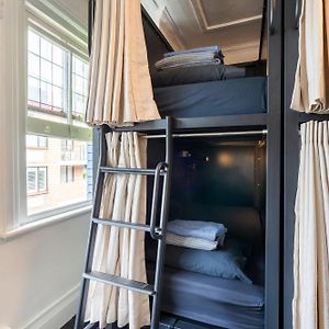 Dormitory Room Mixed