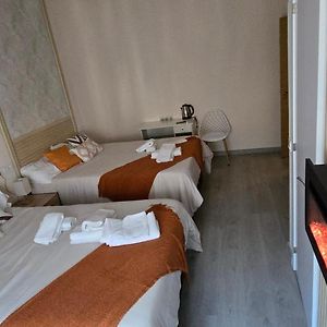 Private Bathroom Quadruple Room