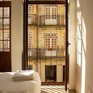 Orm- Flores Apartment
