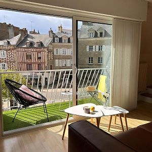 Appartement à 3 Chambres à Coucher