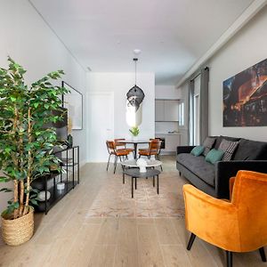 Appartement à 2 Chambres à Coucher