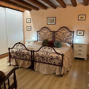 Ninette Home