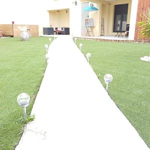 Gite Narbonnais Avec Chambre- Proche Des Plages-Jardin-Terrasse-Parking