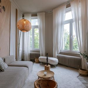 Huswell - Cozy Apartment In Antwerps Shopping District, Pets