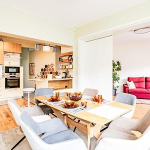 Luxury And Spacious Apartment At The Hearth Of The City
