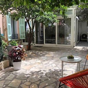 Appartement à 3 Chambres à Coucher