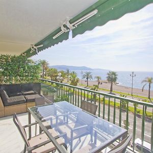 Luxury Flat Beachfront Nice