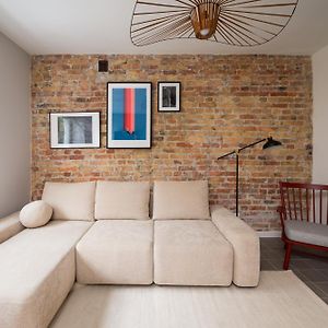 Appartement à 2 Chambres à Coucher