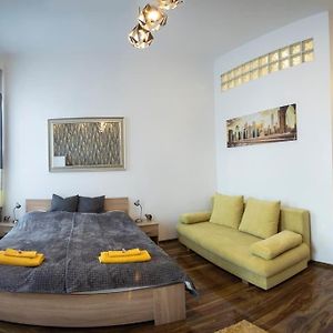 Citypark Home