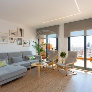 Appartement à 3 Chambres à Coucher