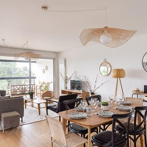Appartement à 3 Chambres à Coucher