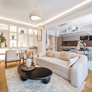 Appartement à 3 Chambres à Coucher