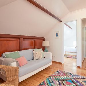 Central, Comfy And Light-Filled Apt, By Timecooler