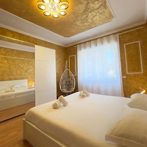 Appartement à 3 Chambres à Coucher