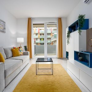 Atrium Residences With Balcony And Ac