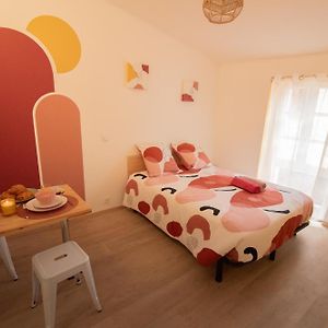 Tout Confort ! Centre-Ville, Climatisation, Parking, Wifi, Calme, Tv