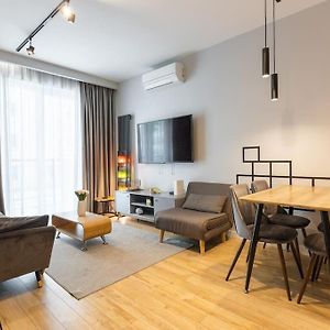 Central Warsaw Apartment - Great Location- Two Bedrooms Apartment- Warsaw Stays- Sienna Street