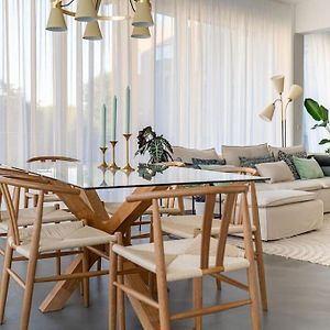 Appartement à 3 Chambres à Coucher
