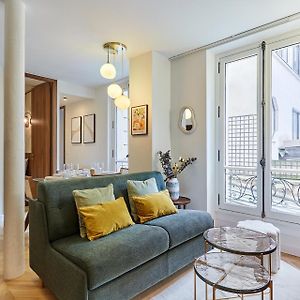 Appartement à 2 Chambres à Coucher