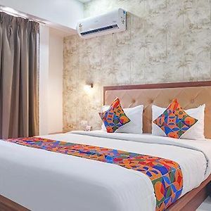 Hotel Dhd Deluxe - New Delhi Railway Station