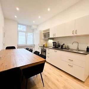 Appartement à 3 Chambres à Coucher