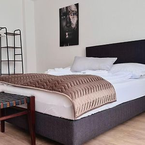 Appartement à 2 Chambres à Coucher
