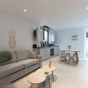Appartement Entierement Neuf Avec Terrasse Privative !