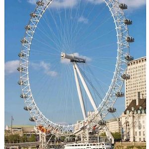 Londoneye Flat Central