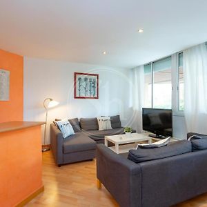 Appartement à 2 Chambres à Coucher