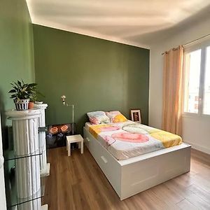 Appartement à 2 Chambres à Coucher