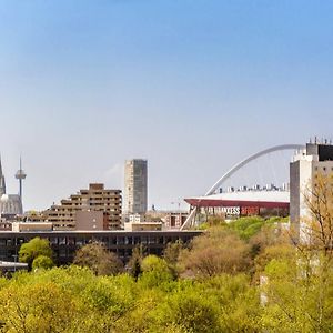 Stylish Apartment In Koeln-Deutz