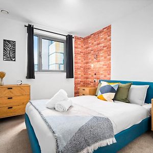 Appartement à 2 Chambres à Coucher