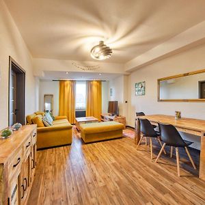 Mahalo Apartment