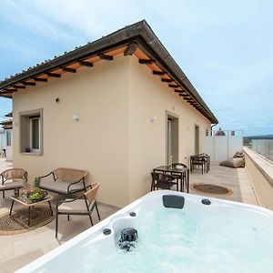 Penthouse With Terrace Over Florence