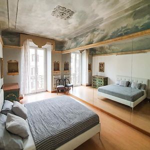 Appartement à 3 Chambres à Coucher