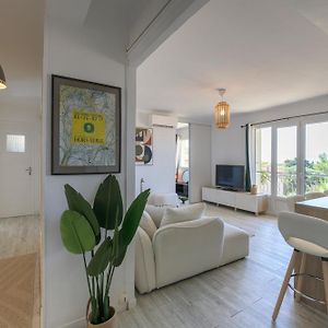 Appartement Design Avec Vue Mer