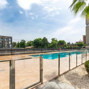 Holiday Granada Atico Piscina Y Parking
