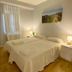 Habitacion En Apartamento Con Zonas Comunes Compartida Hn