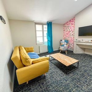 Appartement à 2 Chambres à Coucher
