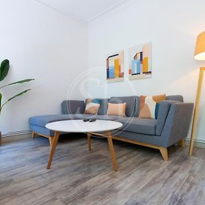 Appartement à 3 Chambres à Coucher
