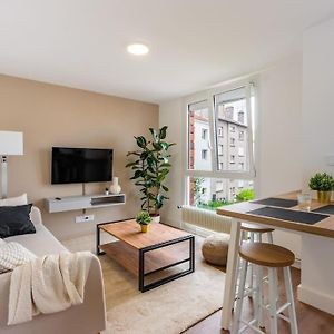 Appartement à 3 Chambres à Coucher